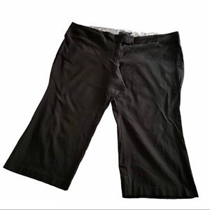 Torrid Pants Women’s 30 XS Black Cropped Flat Front Work Neutral Classic Casual